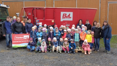 Steinwaldzwerge auf dem Miedl Bauernhof. (Bild: Kati Ritter )