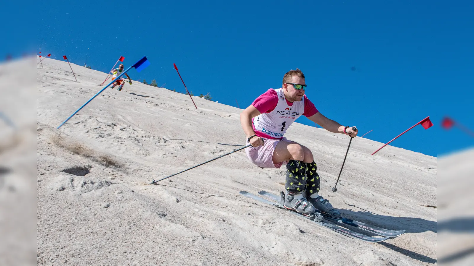 Max Straub gewinnt zum 5. mal bei der Sandski Europameisterschaft (Bild: Christian Lingl)