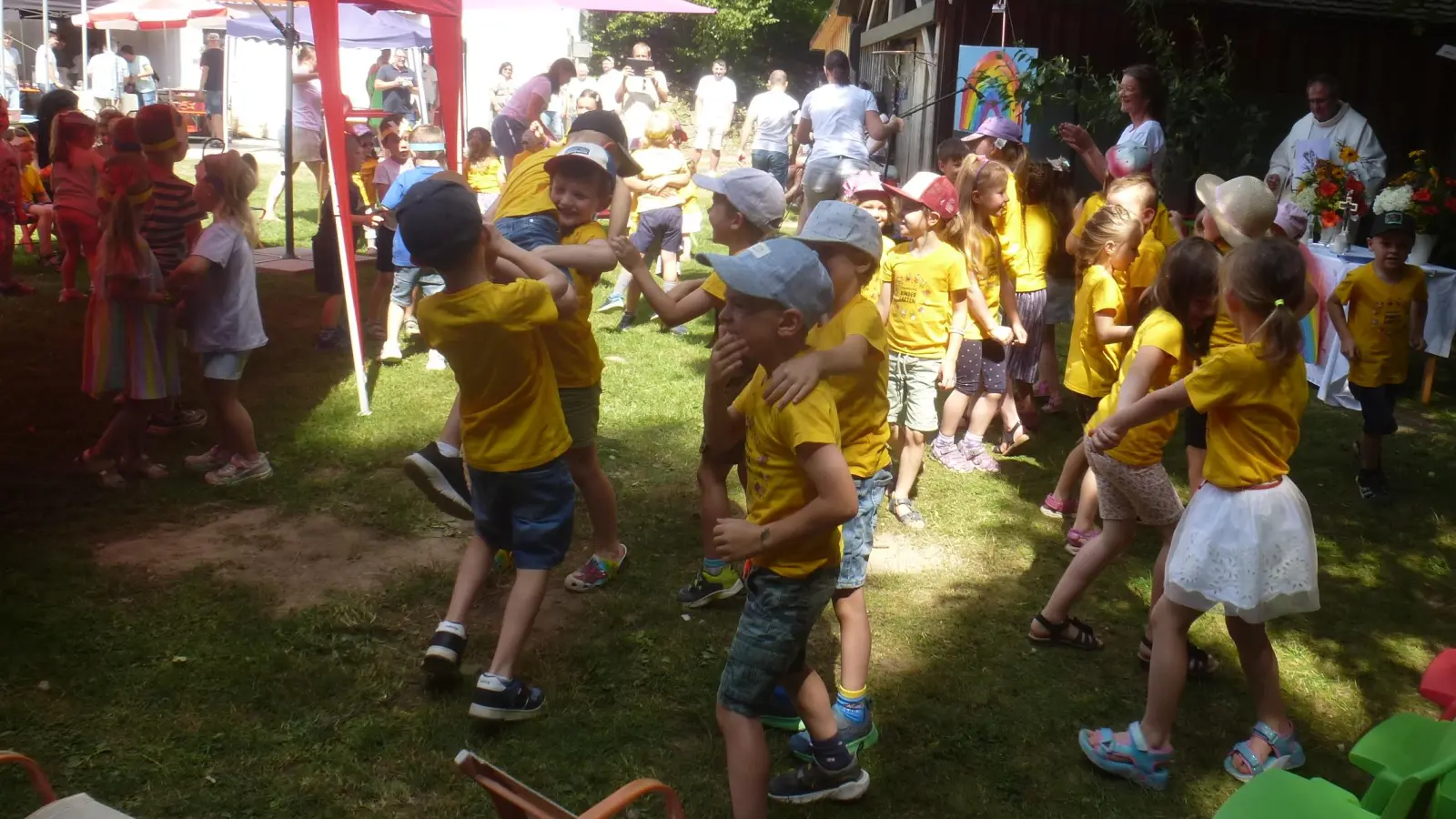 Voller Eifer waren die Kinder bei den Vorführungen. (Bild: Adolf Mandl)