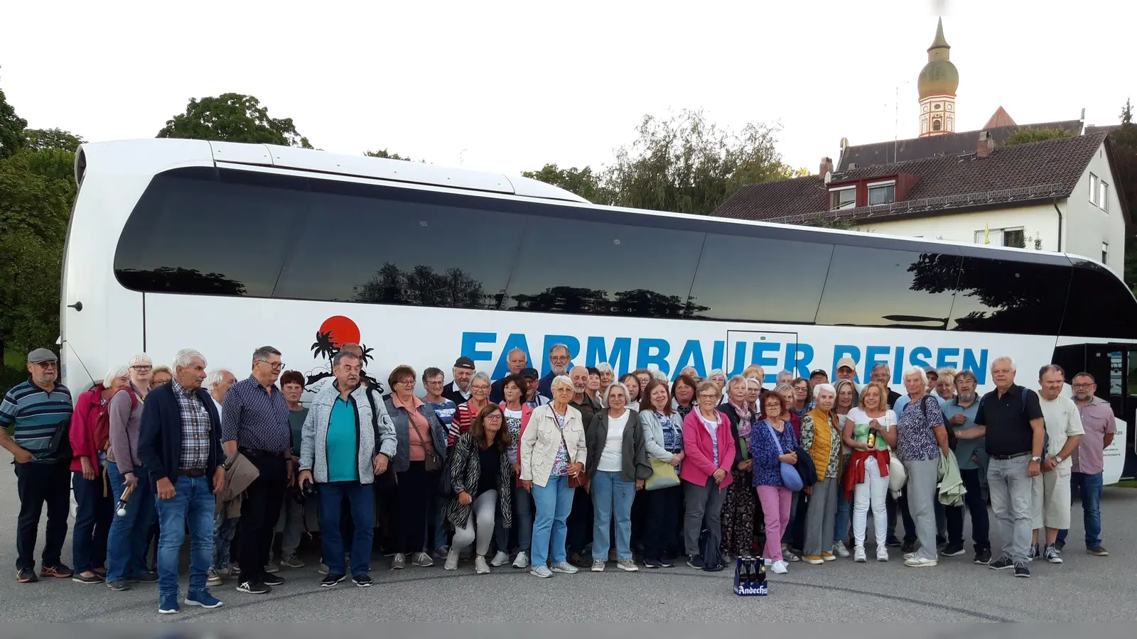 Eine große Schar nahm am Siedlerausflug zum Ammersee und ins Kloster Andechs teil. (Bild: Georg Hüttner)