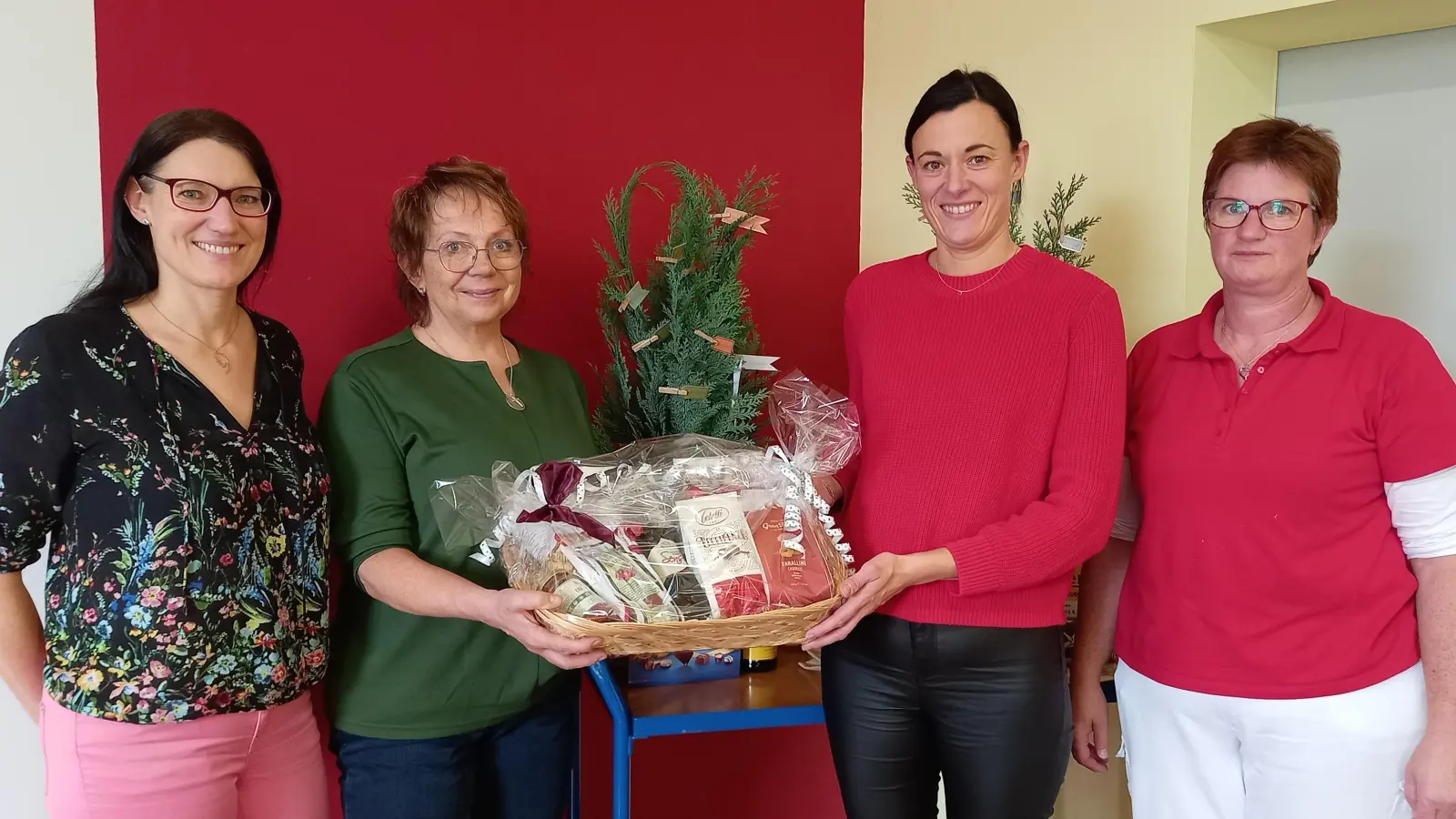 V.l. Tina Hösl, Rita Bogner, Nicole Roder, Andrea Winkler (Bild: Anita Greger)