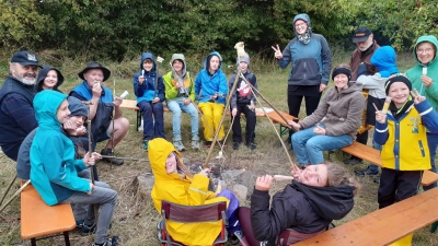 Als Überraschung gab es für alle noch ein kleines Eis. (Bild: Erich Porsch )