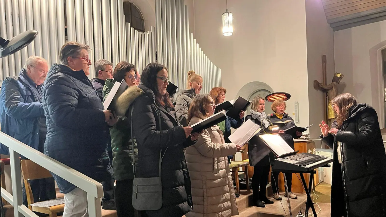 Adventsabend in der St. Michaelskirche in Oberwildenau (Bild: Hans Gruber)