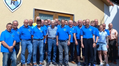 Zum bundesweiten Veteranentag lud die SRK Thanstein zu Ehren aktiver und ehemaliger Soldatinnen und Soldaten zu einer Feier ins Reservistenheim ein. (Bild: Matthias Niebauer)