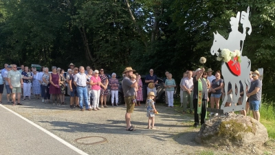 Segnung des Standbildes durch Pfarrer Wilhelm Bauer (Bild: Josef Glas)
