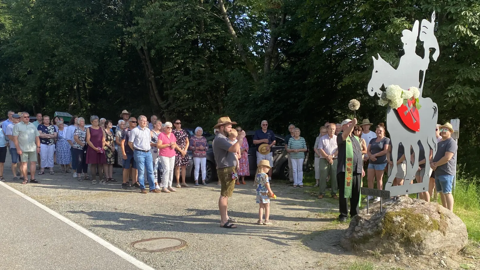 Segnung des Standbildes durch Pfarrer Wilhelm Bauer (Bild: Josef Glas)