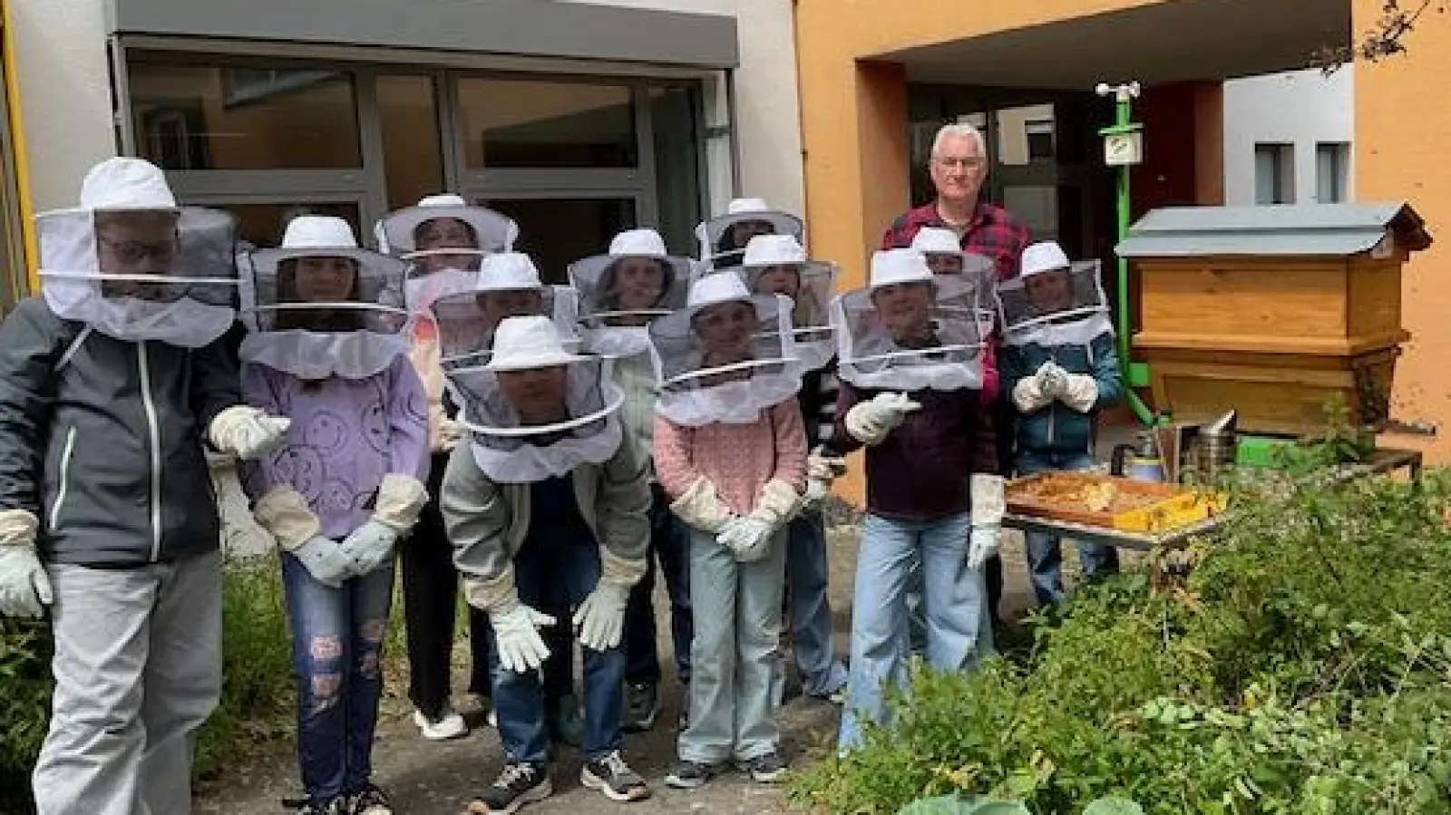 Bienen AG Pestalozzi-Grundschule. (Bild: Kerstin Weigl)