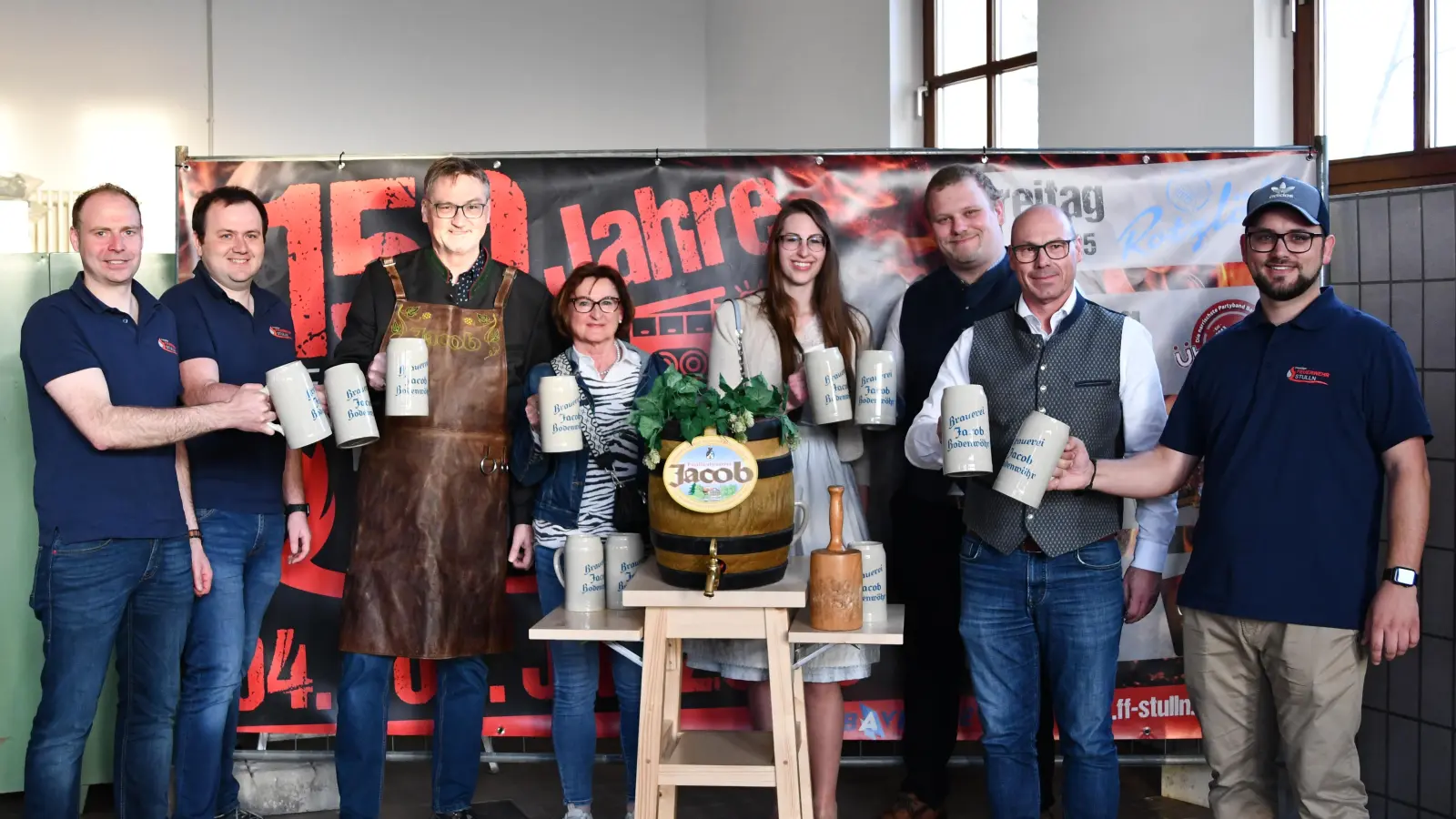 von links: Thomas Kiener, Sebastian Peltzer, Hans Prechtl, Irmi Prechtl, Tina Artmann, Josef Hanauer, Markus Lernbecher, David Raab (Bild: Julia Peltzer)