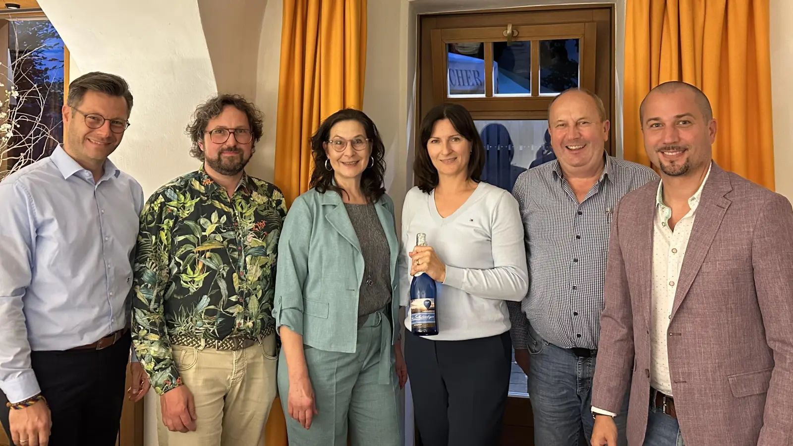 von links: Geschäftsführer Christoph Skutella, Tobias Sonna, Cornelia Bergler, Magdalena Vogel, Dieter Winter, Florian Vogel (Bild: Christoph Skutella)