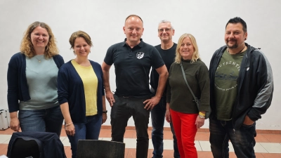 Claudia Pasurka, Kerstin Duschl, Markus Pasurka, Dieter Kotzbauer, Gabi Staufer, Thomas Sommerer (von links). (Bild: Gabi Staufer)