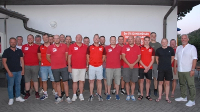 Die neu gewählte Vorstandschaft des SV Schmidmühlen. (Bild: Josef Popp)
