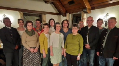 Die Neugewählte Vorstandschaft (Bild: Annette Heldmann)