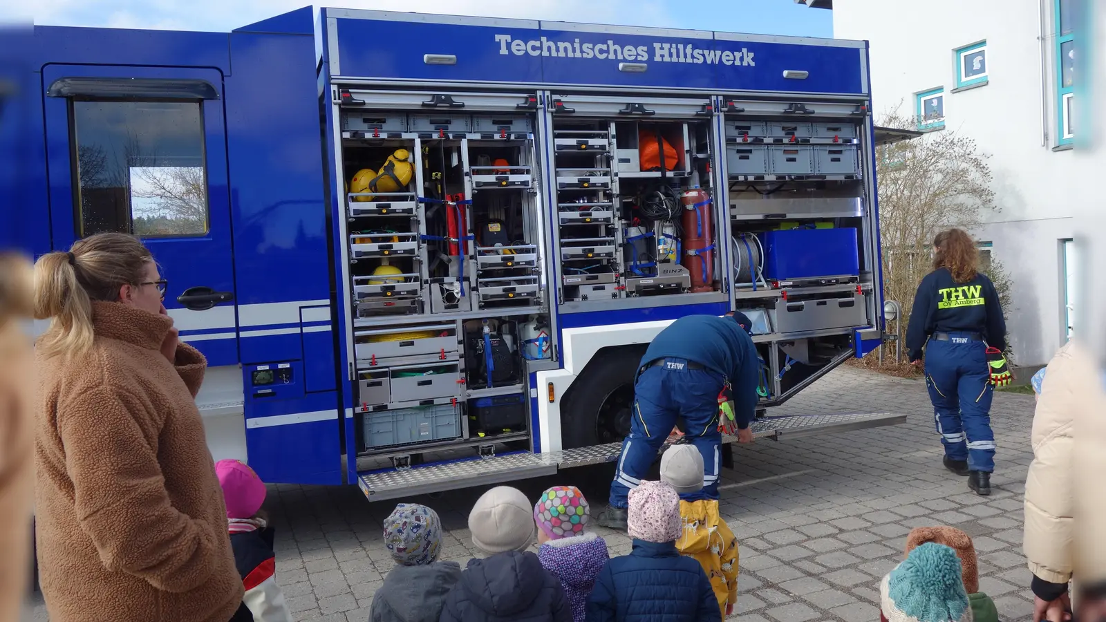 Besuch des THW. (Bild: Andrea Meier)