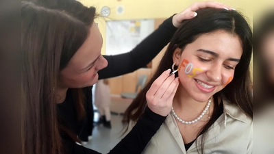 Aktionen beim Info-Tag der offenen Tür an der FOSBOS Amberg. (Bild: Claudia Wittmann)