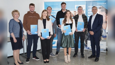 Ehrung der Jahrgangsbesten (Bild: Pimmer Rosina, Christoph Seidel)