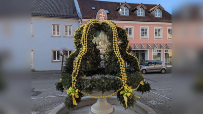 Osterbrunnen Schönsee (Bild: Anna Spörl)