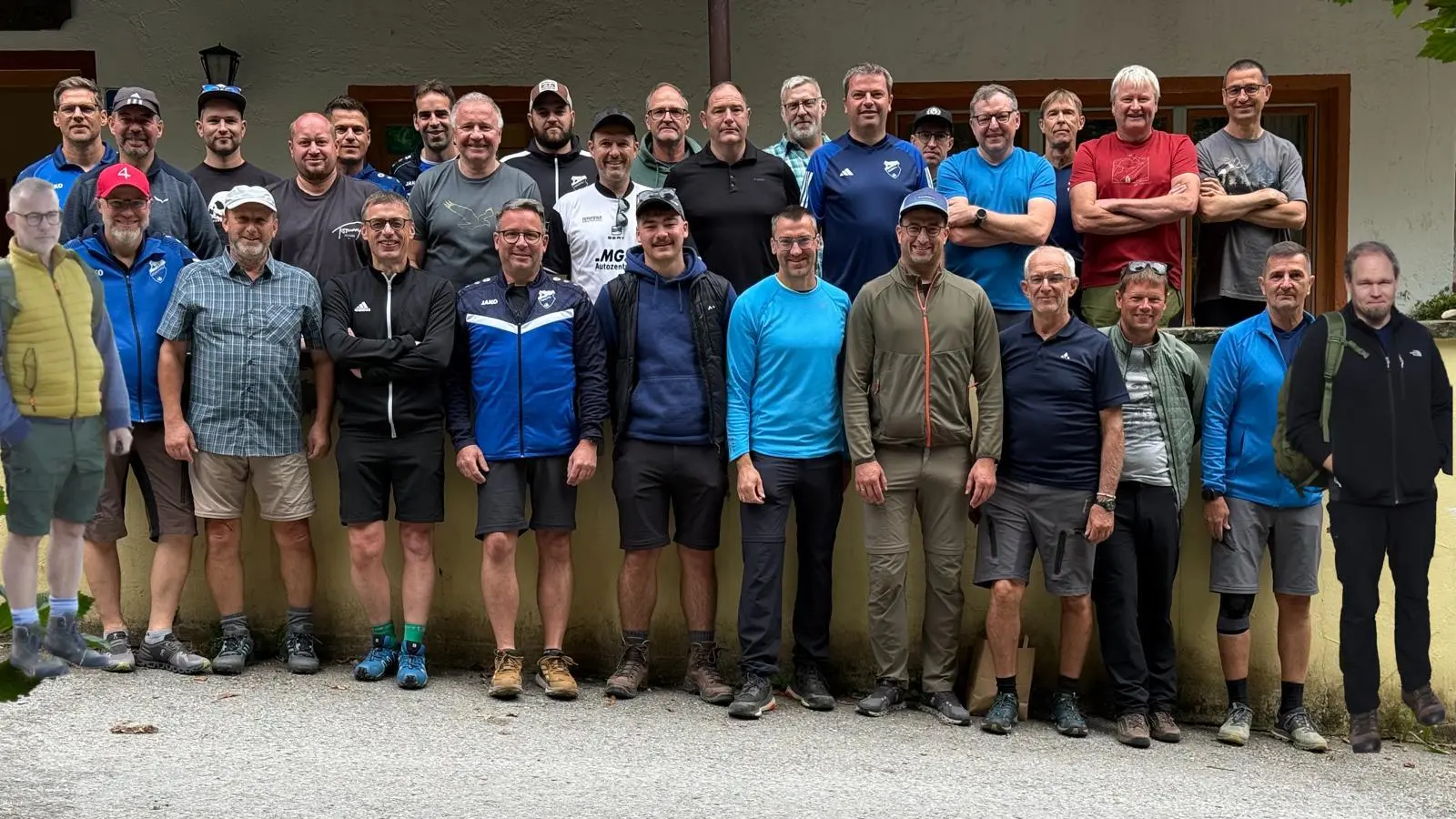 Teilnehmer Bergwanderwochenende Sportfreunde Kondrau (Bild: Gregor Spuhler)