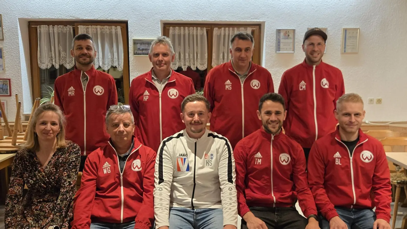 Die neue (alte) Vorstandschaft der SpVgg Weigendorf (Bild: Volker Reichert)