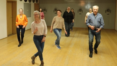 Die Vilstal Stompers beim Training im Wolfsbacher Schützenheim (Bild: Michael Rabenhofer )
