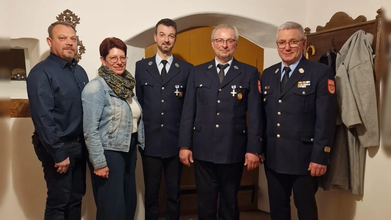 Harald Klatzka, 2. Bürgermeisterin Margit Reichl, Georg Lorenz, Wolfgang Schart und Reinhold Stangl (von links)  (Bild: Georg Lorenz)