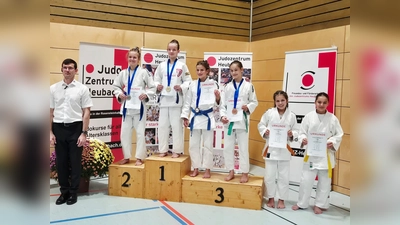 Siegerehrung süddeutsche Meisterschaft U15 in Heubach (Bild: Wittmann)