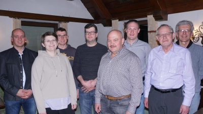 Bürgermeister Florian Adam, Marina Straßer, Richard Ruidisch, Markus Schwarz, Albert Hausmann, Sebastian Zink, Ekkehard Zink Heinrich Niebauer (Bild: Heinrich Niebauer)