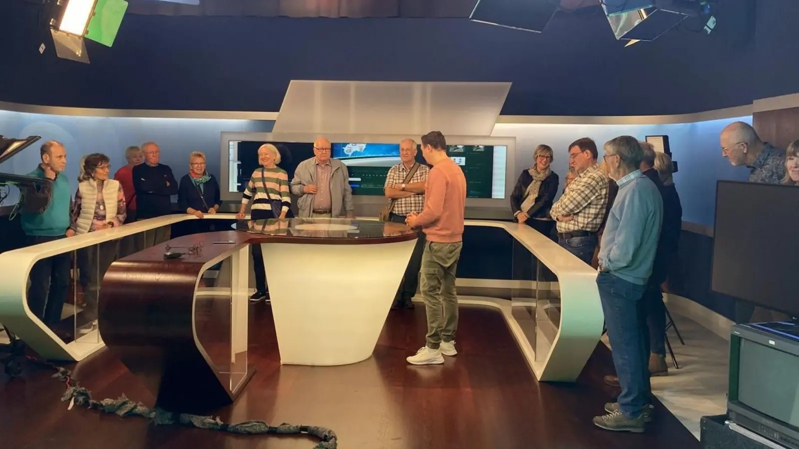 Besuch im OTV-Studio (Bild: Tony Fellner)