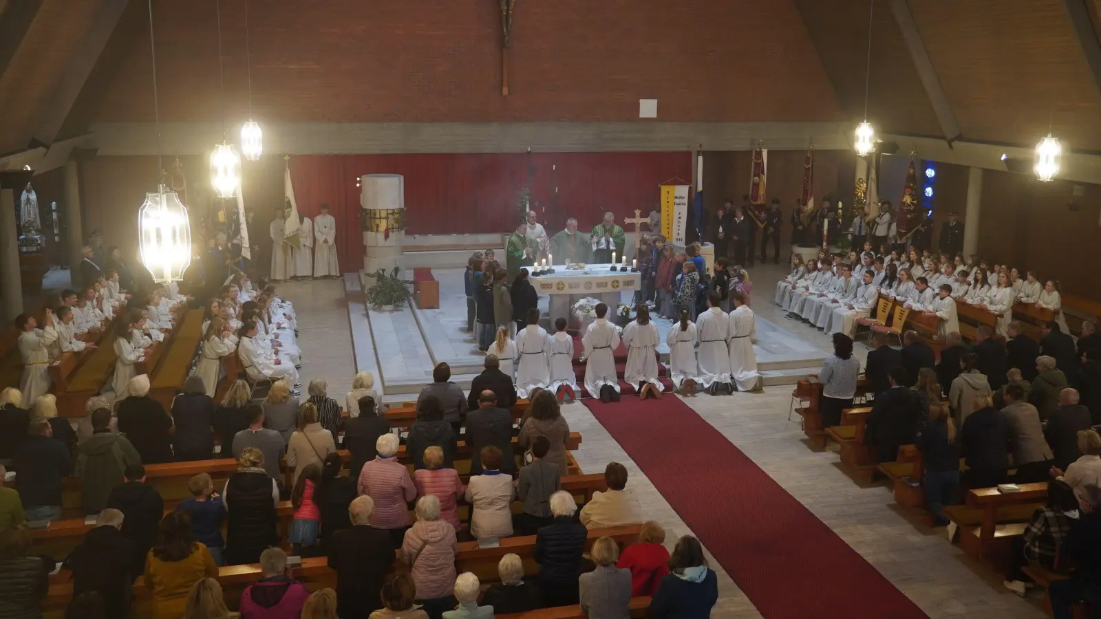 Gottesdienst zum Start in die Pfarreiengemeinschaft (Bild: Jürgen Baldauf)