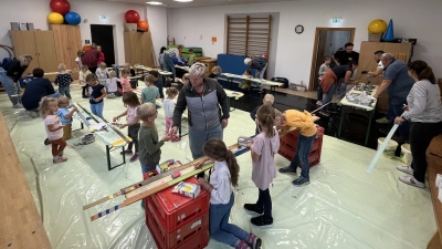 Ferienprogramm der Christlichen Wählergemeinschaft Püchersreuth begeistert 30 Kinder. (Bild: Tom Mathes)