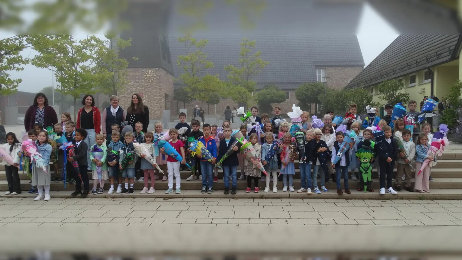 Alle ABC-Schützen der Grundschule Fensterbach.  (Bild: Stefanie Martin)