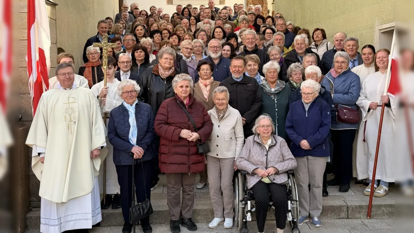 Gruppenfoto der Jubilare (Bild: Fabian Gottschalk)