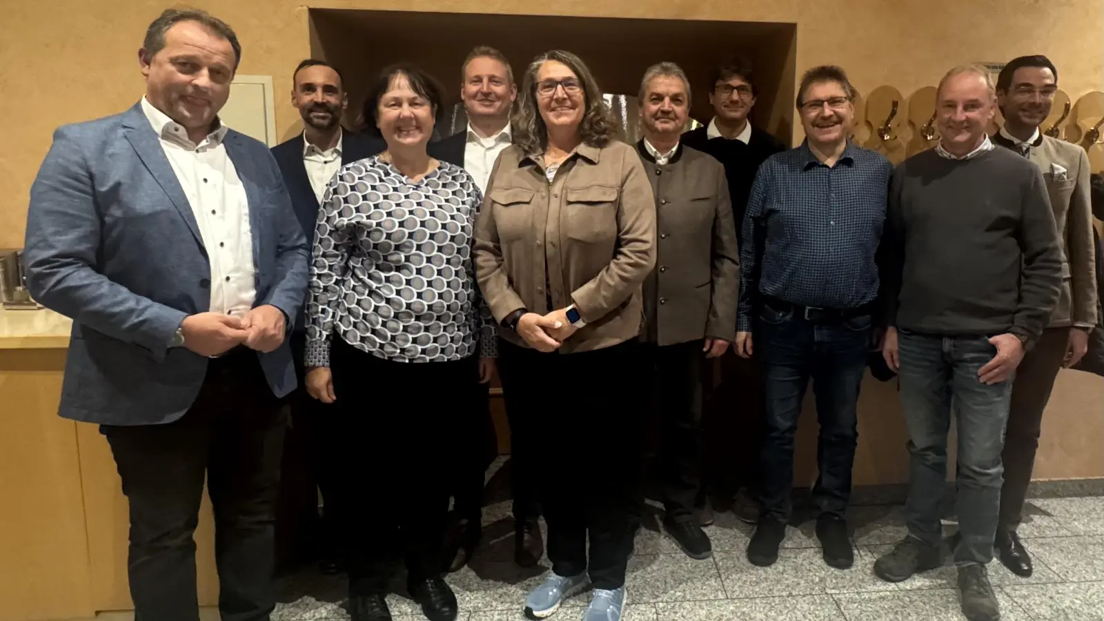 Neue Vorstandschaft KPV Kreisverband Neustadt/WN (Bild: Dr. Stephan Oetzinger)