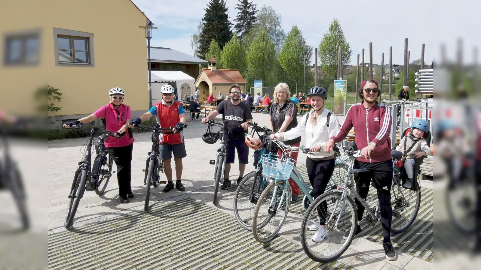 Seit Jahren bieten Organisationen und Vereine am Radlsonntag nicht nur den Radfahrern einen angenehmen Aufenthalt.  (Bild: Karl Ziegler)