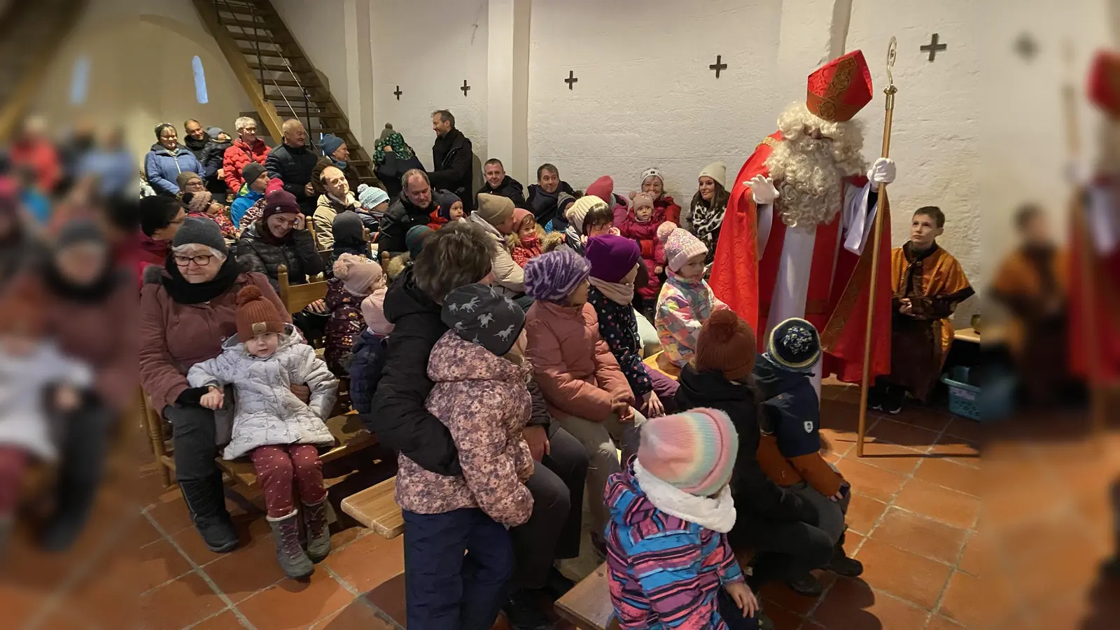 Der Hl. Nikolaus kommt ganz sicher auch auf „seinen” Nikolausmarkt an diesem Wochenende in Nabburg-Venedig. (Bild: Raphael Haubelt)