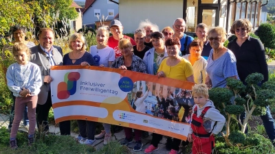 Die Gruppe beim Freiwilligentag (Bild: Christina Ponader)