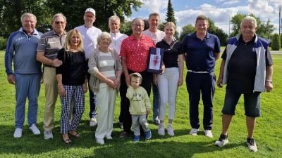 Ganz li. Thies Harald und die Sieger des Turniers (Bild: Andrea Graf)