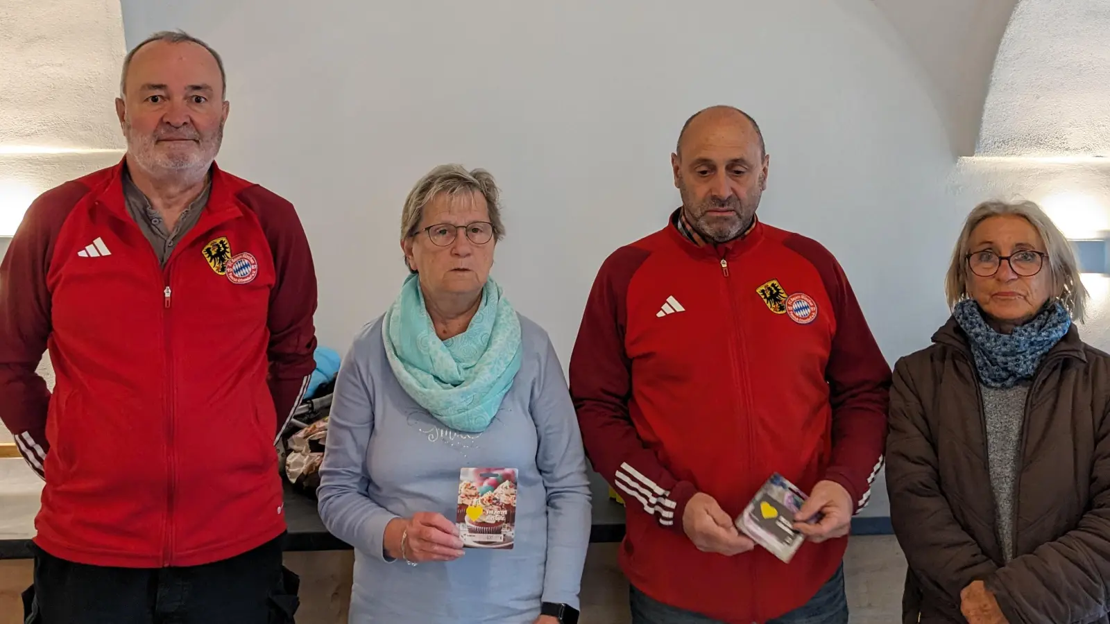 Bild v.l.: 2. Vorsitzender Franz Bauer, Elfriede Sollacher, 1.Vorsitzender Andreas Wittmann, Christa Arnold (Bild: Franz Bauer)