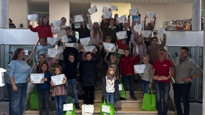 Strahlende Gewinnerinnen und Gewinner (Bild: Alexandra Kirst)