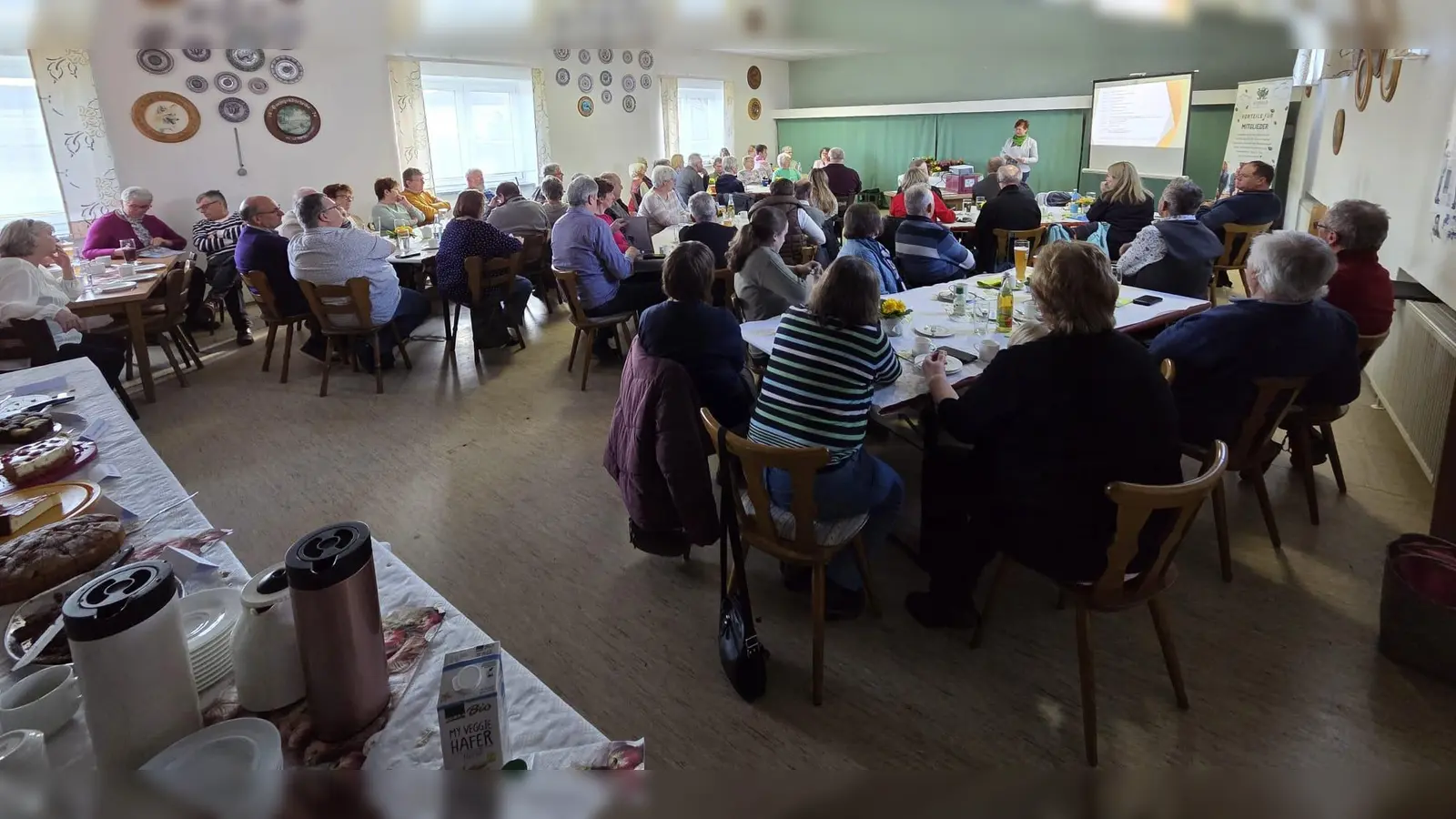 Jahreshauptversammlung des GOV Neunaigen bei Kaffee und Kuchen (Bild: Angelina Konrad)