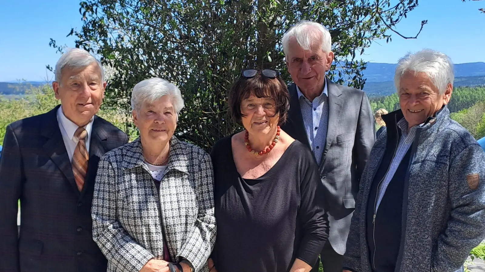 Von links: Ludwig König, Hanne Siller, Gisela Kuhbandner, Alfons Brucker und Reinhard Bauer. (Bild: Monika Brucker )