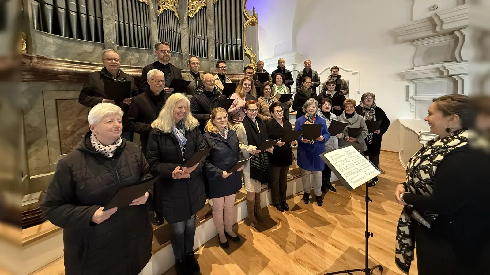 Kath. Kirchenchor Erbendorf bei einer Probe (Bild: Holger Popp)
