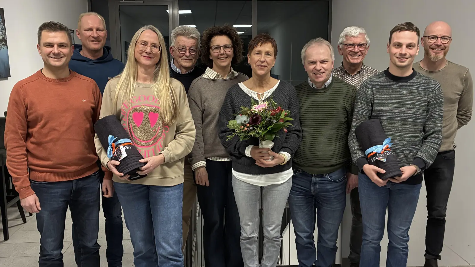 Neuwahl und Ehrungen bei der Concordia Pirk. Alexander Radlbeck (zweiter von links) bleibt weiter Präsident.  (Bild: Alexander Radlbeck)