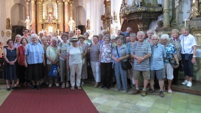 Pilgergruppe in der Wallfahrtskirche Mariaort (Bild: Ottilie Donhauser)
