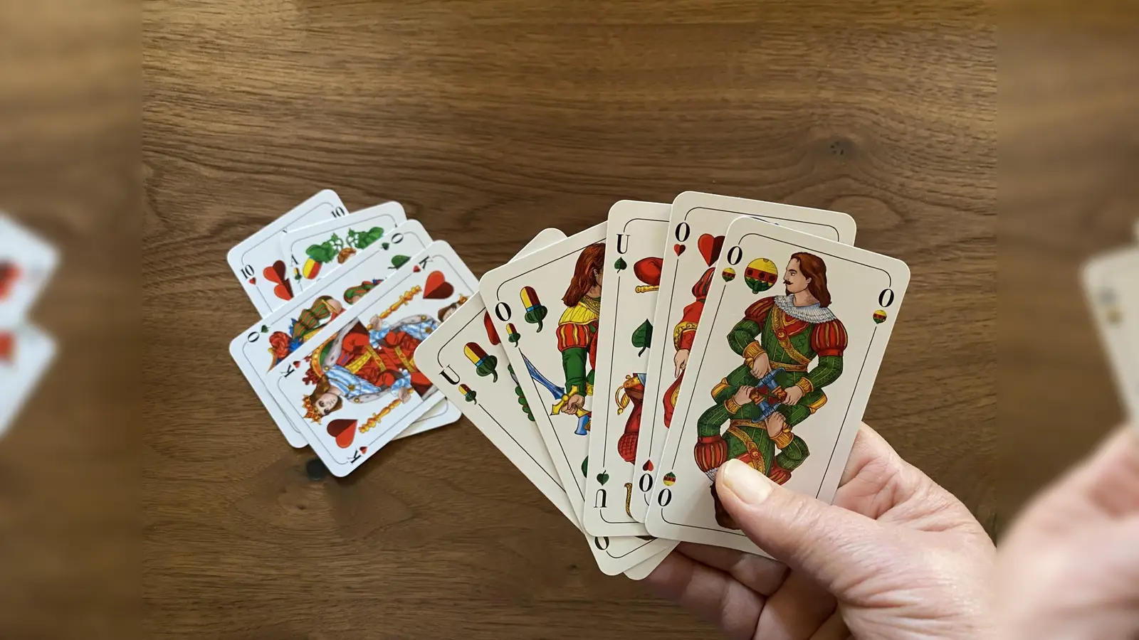 Schafkopffreunde sollten sich den 14. März vormerken: Um 18.30 Uhr steigt in Pfreimd der Benefiz-Preisschafkopf des Lions-Hilfswerks Schwandorf. (Bild: Claudia Völkl)