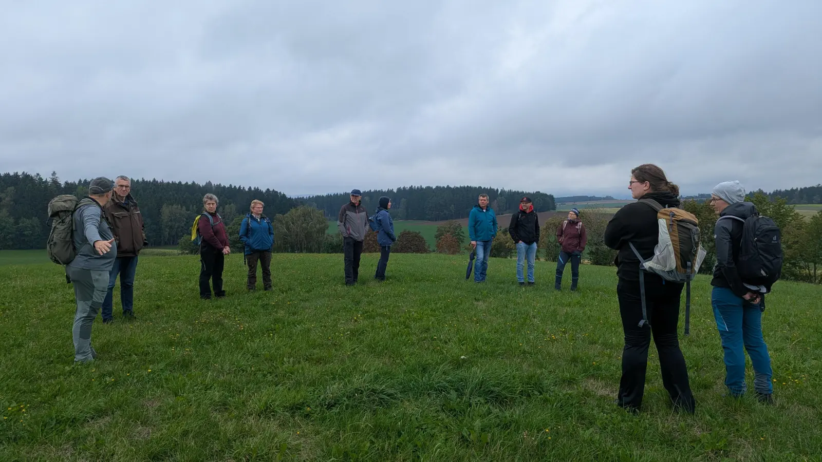 Am Kellerbühl westlich von Marchaney wird eine mittelalterliche Wehranlage vermutet. (Bild: Markus Frank)