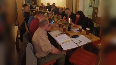 Die Mitglieder des KBV in geselliger Runde im Matth sein Wirtshaus. (Bild: Thomas Ott)