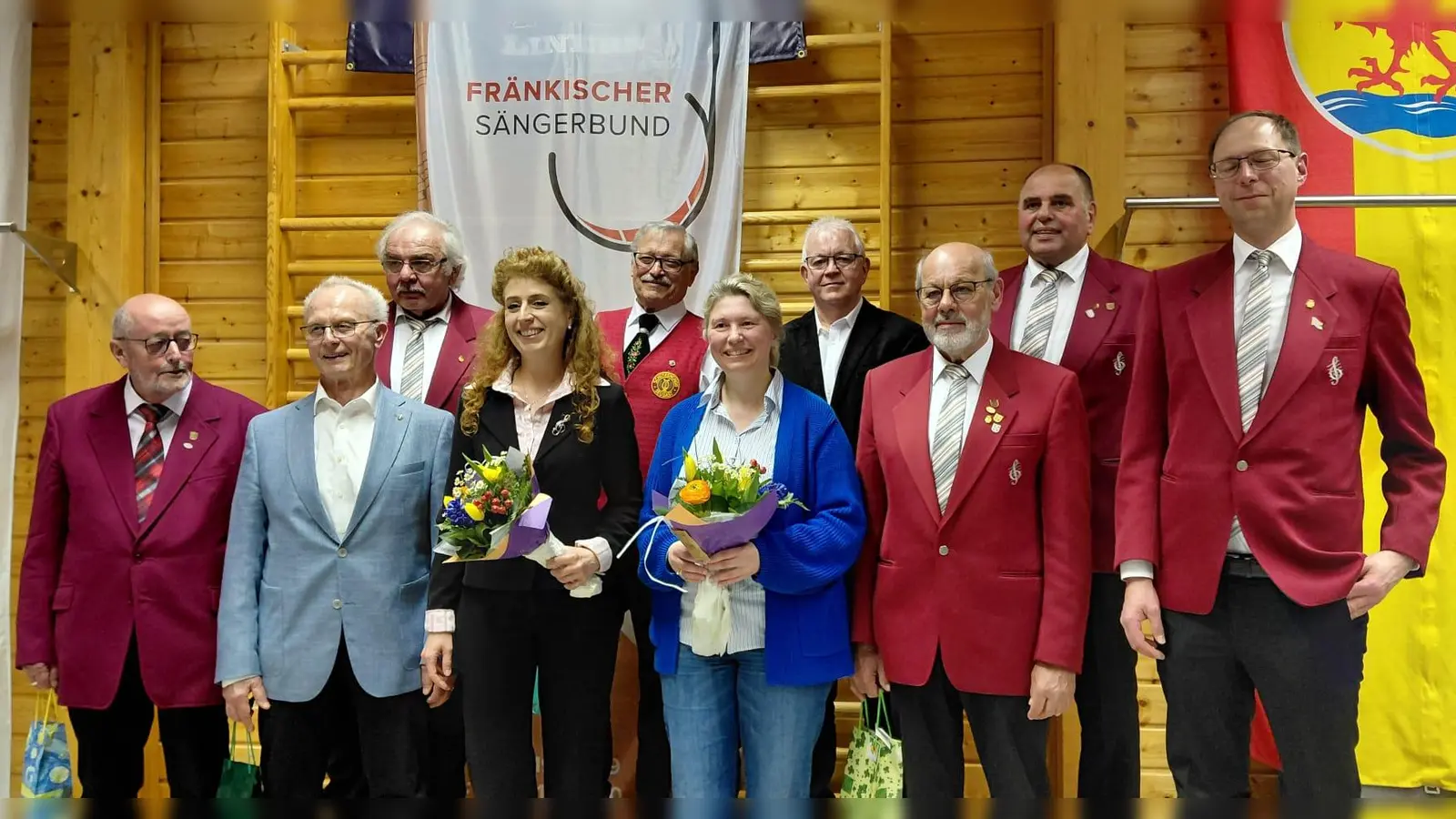 Vorne links: Wolfgang Prasse, Heinz Krob, Jana Müller, Beate Stiegler, Ludwig Wendl. Hinten links: Werner Koller, Hans Siegert, Franz Winklmann, Anton Kohl, Ulrich Stiegler. (Bild: Anton Kohl)