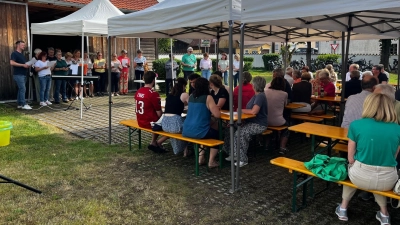 Im Riedener Pfarrgarten veranstaltete die KAB Rieden traditionell ihre Mainandacht. (Bild: Marion Hollweck)