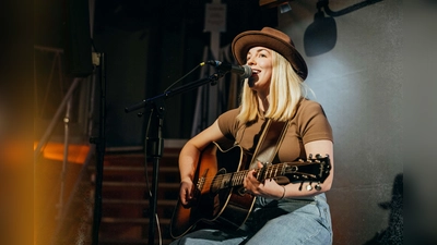 CHRISSI (Bild: Peter Geyer)