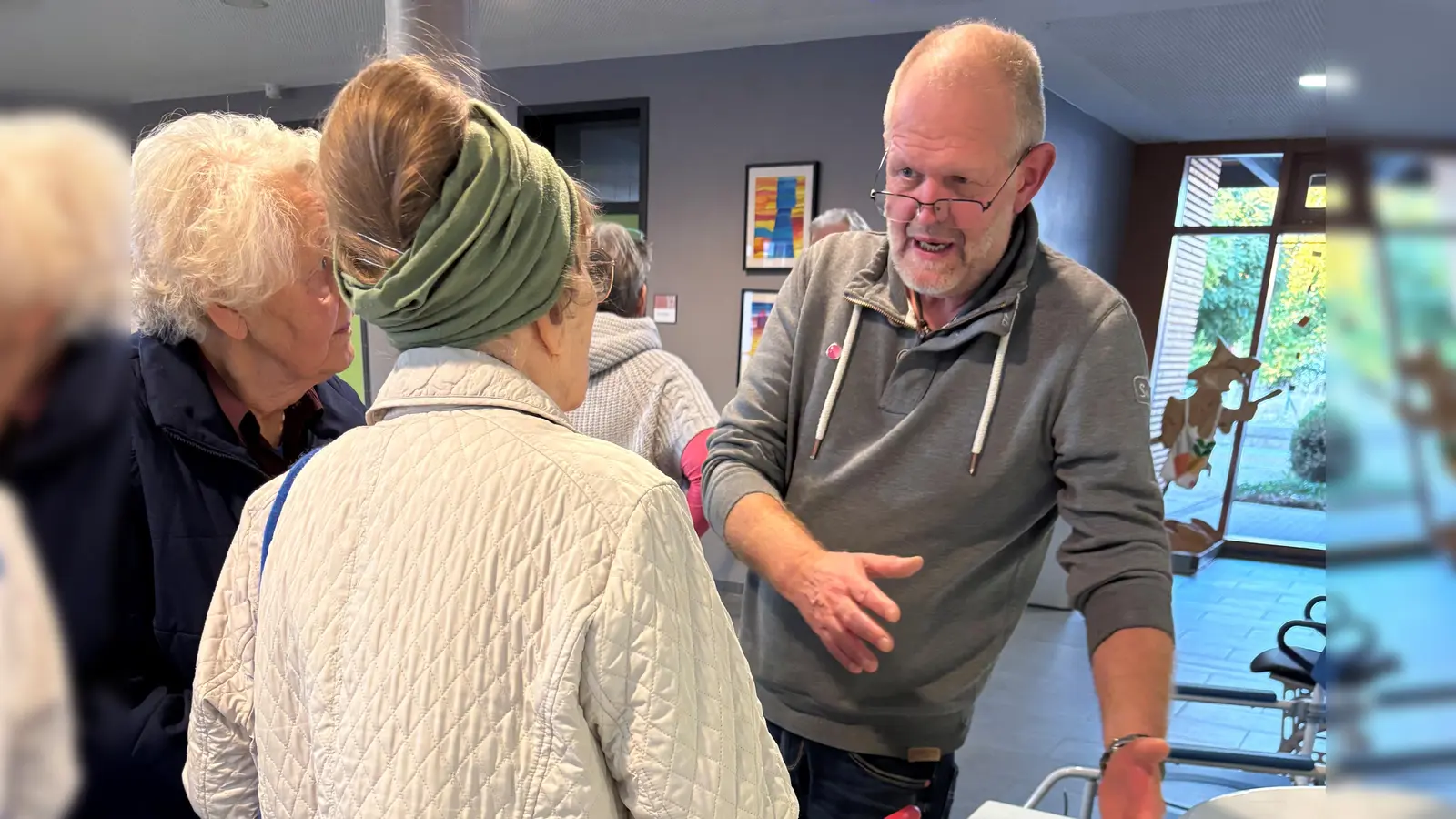 Hilfswerkzeuge erleichtern die oft schwierigen Handgriffe im Alltag (Bild: Gerhard Müller)